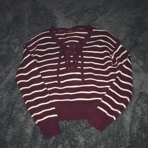 Like new burgundy and white cropped sweater POL